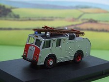 Oxford 1:76 Scale  London Fire Brigade  1950's Dennis F8 Fire Engine