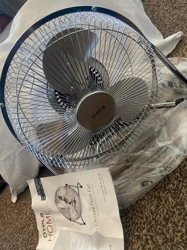 Chrome floor standing fan - 9”,