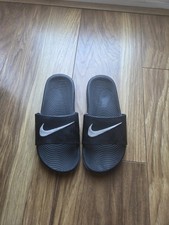 Kids Black Nike Sliders - Size
