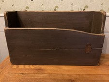 PRIMITIVE COUNTRY WOODEN MAGAZINE RACK/TABLE/DESK SHELF RUSTIC SHABBY CHIC..