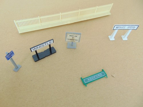Hornby fence and - ~,
