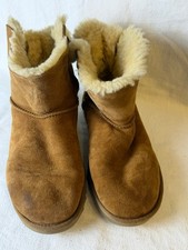 UGG Women’s Gita Chestnut