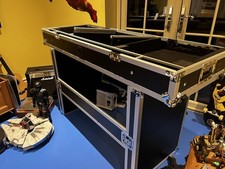 DJ Decks Stand / Flight Case