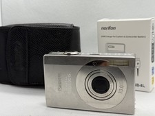 Canon Ixus 90 IS 10MP Compact Retro Digital Camera. Battery, charger memory case