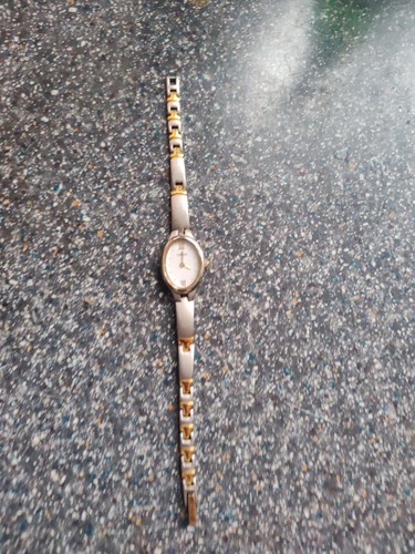 This lorus seiko ladies - this, ladies'