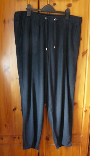 Black linen trousers - linen,