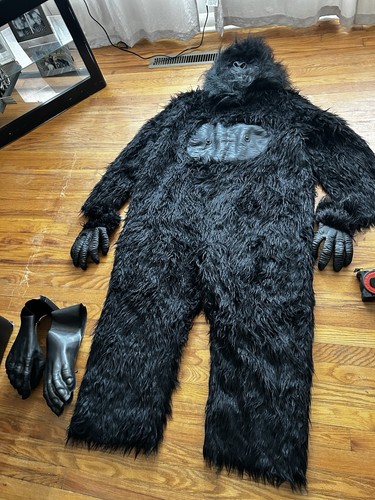 Adult gorilla costume - adult,