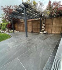 Anthracite black porcelain - anthracite,