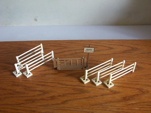 Britains vintage farm toys - britains,