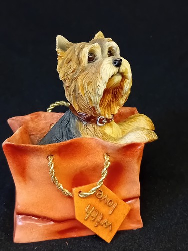 Leonardo with love figurine - with,