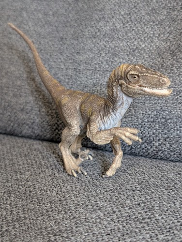 Retired 2011 schleich - 2011,