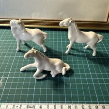 Vintage Trio Of Miniature White Horses Porcelain Animal Figurines