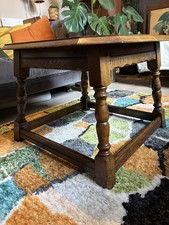 Octagonal coffee table solid oak old charm side table turned legs vintage 