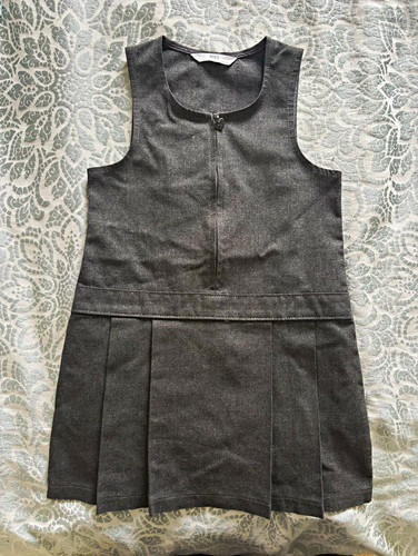 Girls 3y grey pleated - m&s,