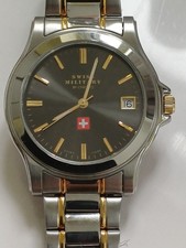 GENTS (OR LADIES) SWISS MILITARY WATCH IN EXCELLENT CONDITION
