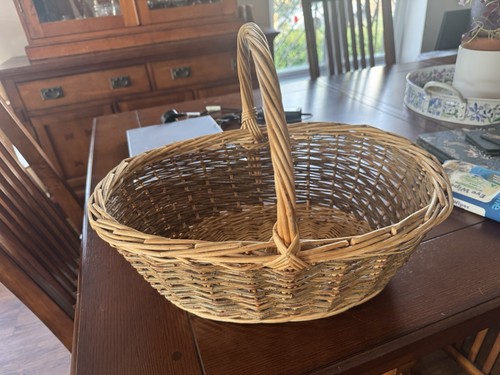 Vintage wicker shopping - vintage,