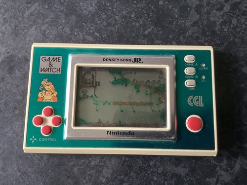 Nintendo game watch - nintendo,