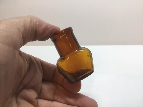 Small antique bright amber - small,