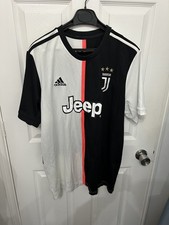 Juventus Home Shirt 2019 /