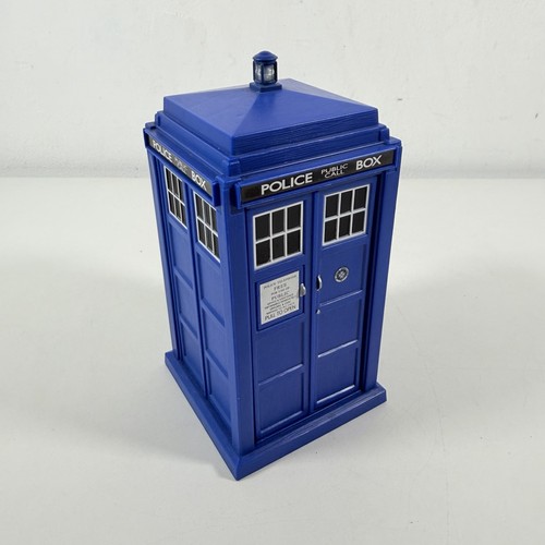 11th doctor who tardis - doctor,