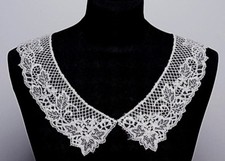 Embroidered Venice Lace Collar