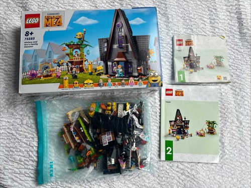 Lego despicable minions - me:,