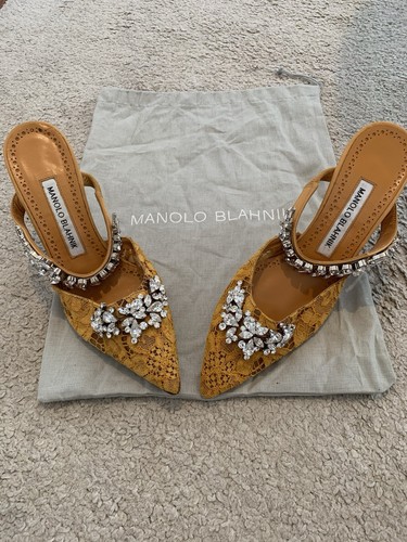 New manolo blahnik - blahnik, hangisi