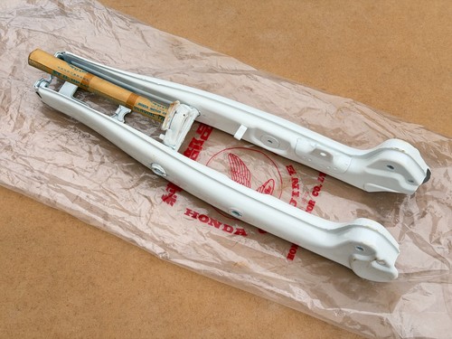 Nos honda white - honda, fork