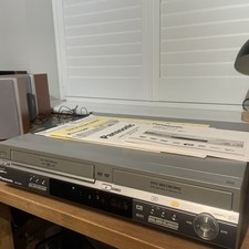 Panasonic DMR-ES30V DVD VCR