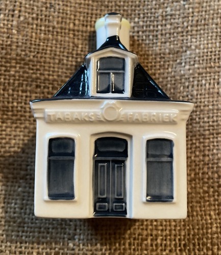 Klm bols blue - delf, house