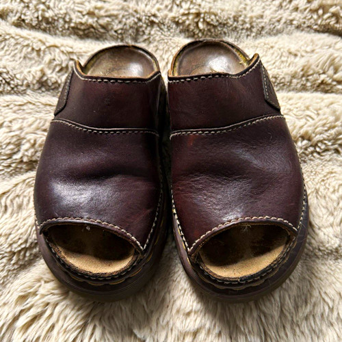 Martens brown leather - dr.,