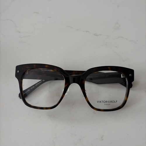 Viktor rolf tortoise cat - viktor,