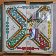6  Vintage Game Bourds