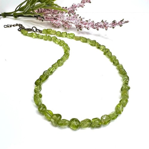 Natural peridot smooth tumble - natural,