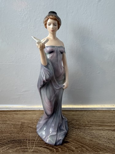 Royal doulton hn2824 harmony - doulton,