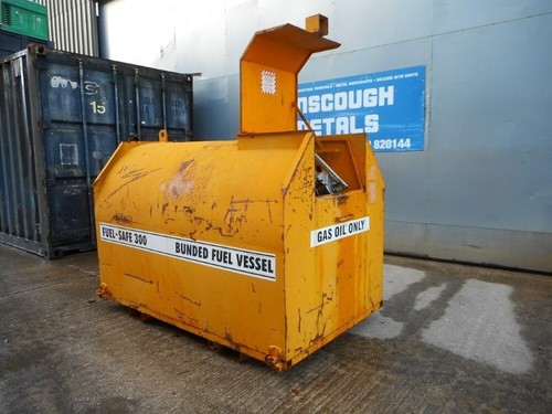 Used fuel safe - safe, steel