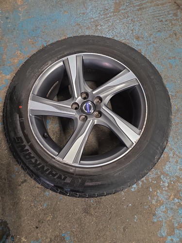 Volvo xc60 mk1 alloy wheel - xc60,
