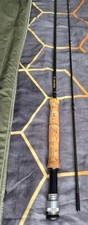 A FINE HARDY GRAPHITE 9FT TROUT FLY ROD RATED #6/7 LINES ROD IS IN NICE ORDER