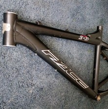 PACE RC 303 Black 17.5" Hardtail Mountain Bike Frame 26" Wheel Trail Xc z250