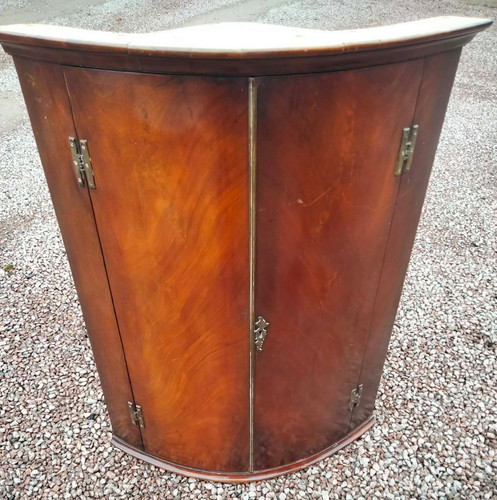 Antique mahogany bow - , fronted