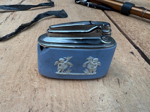 Ronson lighter wedgewood - lighter,