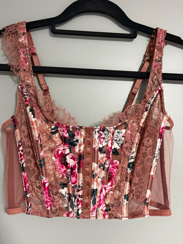 Victoria secret floral - victoria’s,