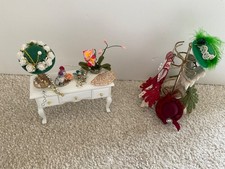Dolls House Miniature ladies