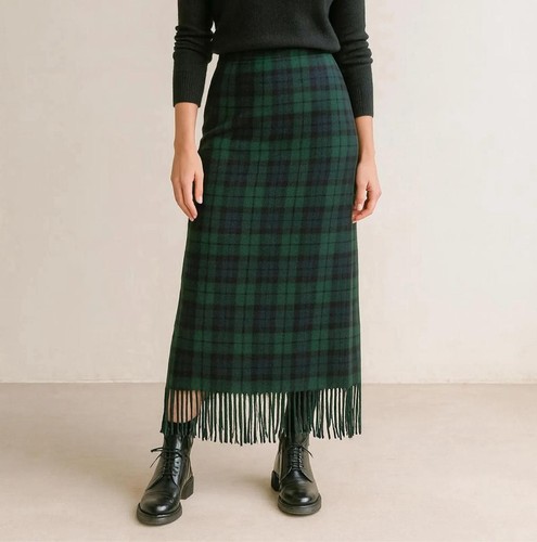 Women black tartan skirt - black,