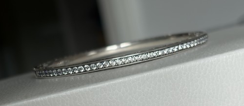 Pandora radiant hearts bangle - radiant,