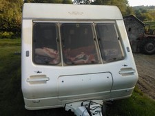 Trophy 450 gl glazed Caravan