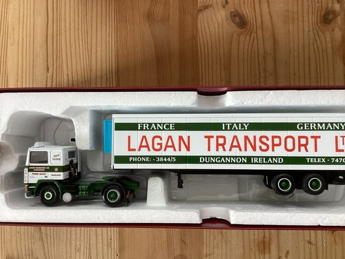 Corgi volvo f10 w fridge - -,