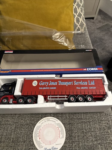 Corgi cc13412 man - man, xxl