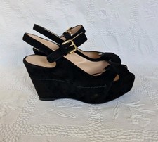 Stuart Weitzman-Russell