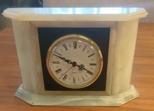 RARE VINTAGE ART DECO MARBLE Pillar Style MANTEL CLOCK Battery Power Working